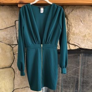Forest green,  long sleeved, plunging V-neck dress, M